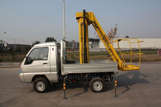 點擊查看詳細信息<br>標題：電動作業(yè)車 閱讀次數(shù)：2857