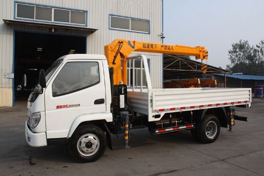 點(diǎn)擊查看詳細(xì)信息<br>標(biāo)題：唐駿隨車吊 閱讀次數(shù)：3085