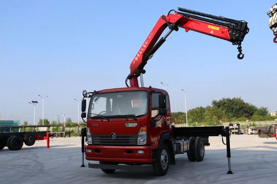 點擊查看詳細(xì)信息<br>標(biāo)題：6.3噸折臂吊 閱讀次數(shù)：2619